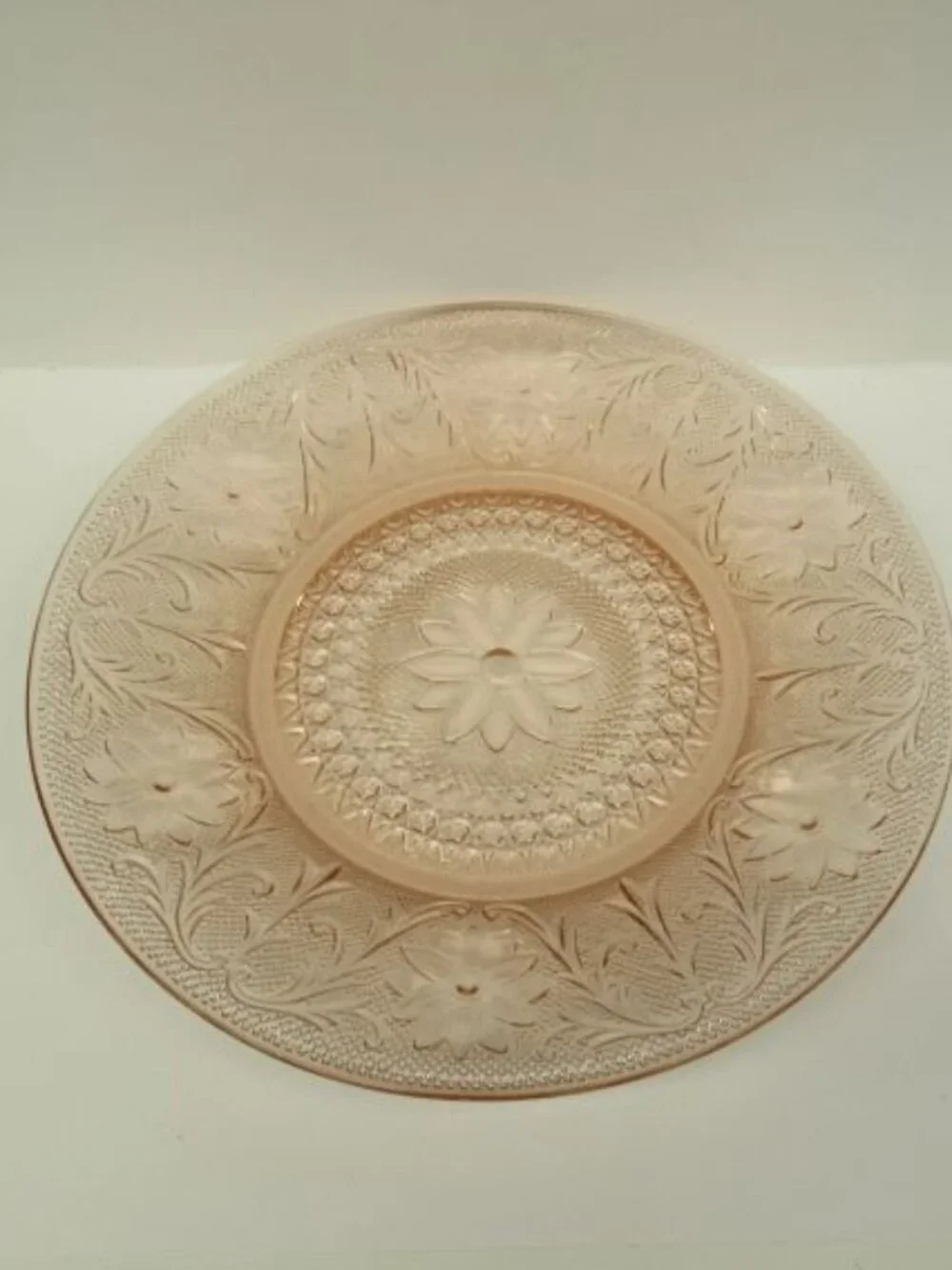 Tiara Pink Indiana Glass SANDWICH 10 3/8 Inch Large Dinner Plate